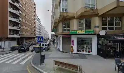 Desnudos Y Peludos
