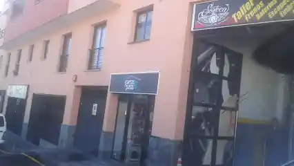 Garras Y Patas Peluquería Canina Y Tienda